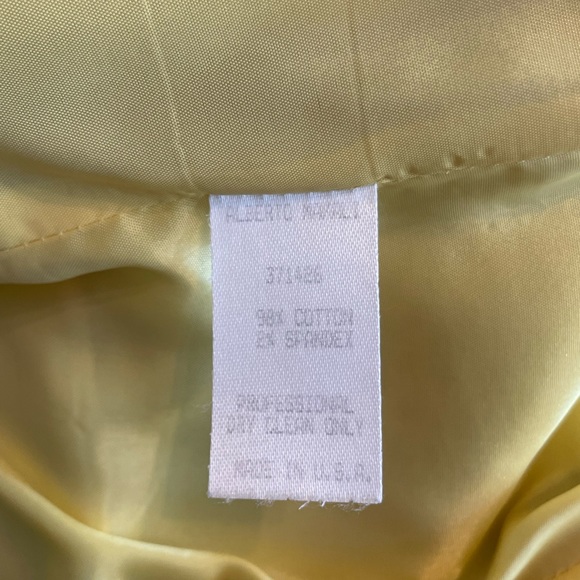 Sleek Women’s Pink Coral/Seashell/Flower jacket - Picture 8 of 8